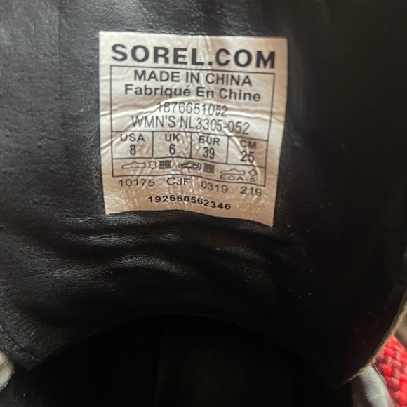 SOREL Blake bootie! Super cute! Size 8
Excellent condition. - Picture 6 of 6